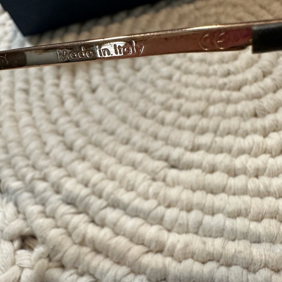 Louis Vuitton Sunglasses - Picture 6 of 13